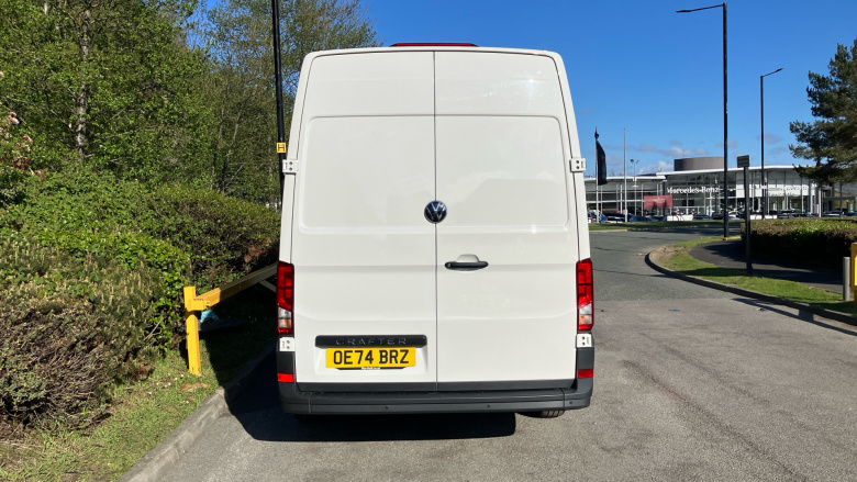 Volkswagen Crafter Cr35 Lwb Diesel Fwd 2.0 TDI 140PS Commerce High Roof Van
